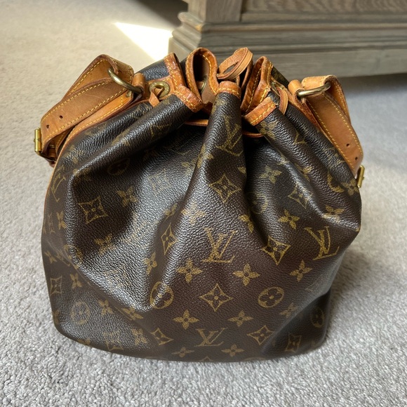 Louis Vuitton Petit Noé - Picture 3 of 11
